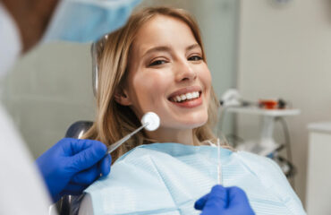 jakie-sa-konsekwencje-odkladania-wizyty-u-stomatologa